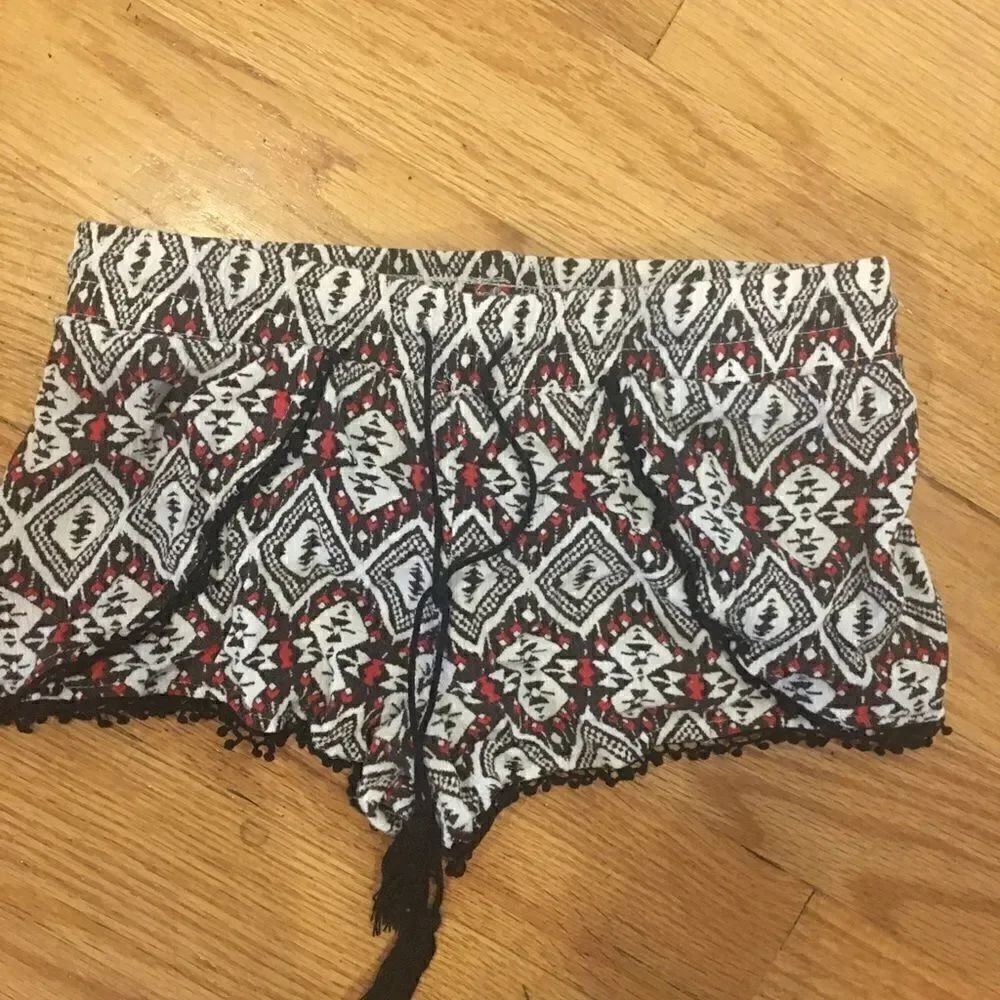 No boundaries XS boho shorts